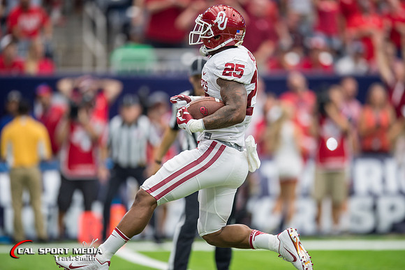 NCAA Football 2016: Advocare Texas Kickoff Houston vs Oklahoma SEP 03