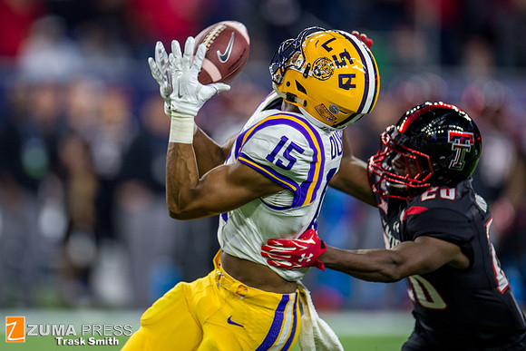 NCAA football 2015 - LSU Tigers defeat the Texas Tech Red Raiders 56-27