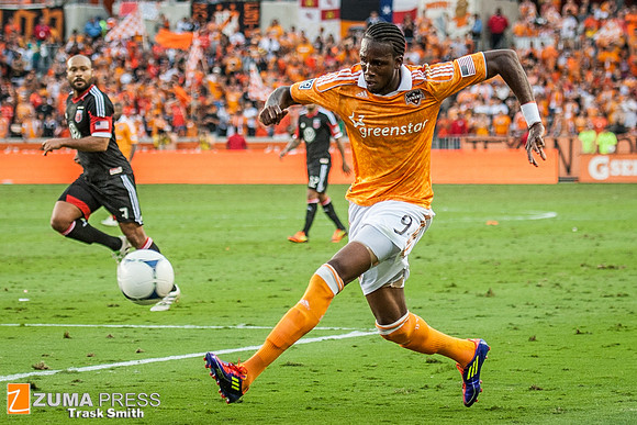 MLS 2012 – Houston Dynamo Defeat DC United 3-1