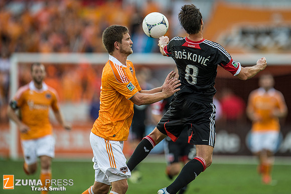 MLS 2012 – Houston Dynamo Defeat DC United 3-1