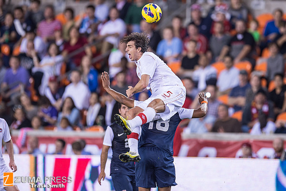 Soccer 2012 Ð USA and Canada tie 0-0