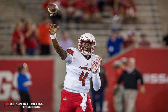 NCAA Football 2016: Louisville vs Houston NOV 17