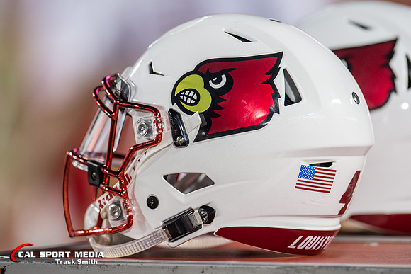 NCAA Football 2016: Louisville vs Houston NOV 17