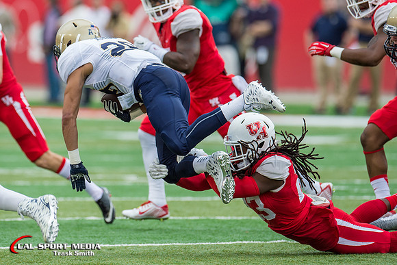 NCAA Football 2015: Navy Midshipmen vs Houston Cougars NOV 27