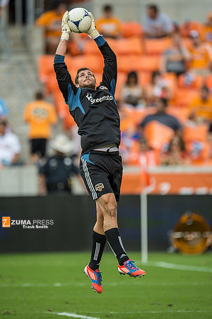 MLS 2012 – Houston Dynamo Defeat DC United 3-1