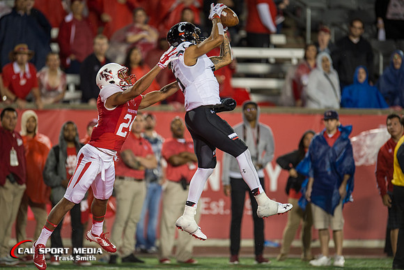 NCAA Football 2015: Cincinnati Bearcats vs Houston Cougars NOV 07