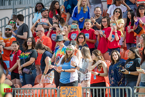 Houston Dash fans