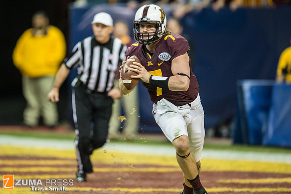 NCAA football 2013 - Texas Bowl: Minnesota vs Syracuse