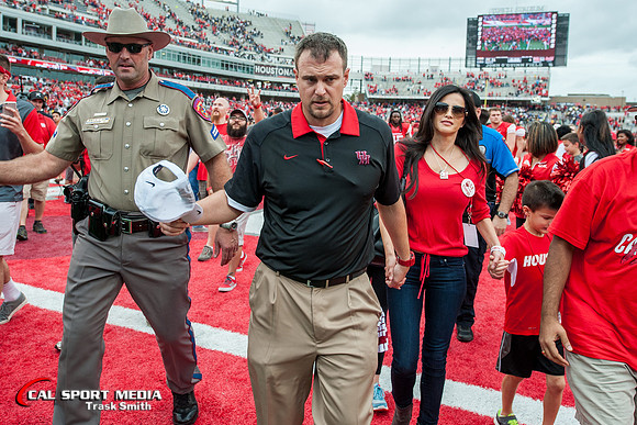 NCAA Football 2015: Navy Midshipmen vs Houston Cougars NOV 27