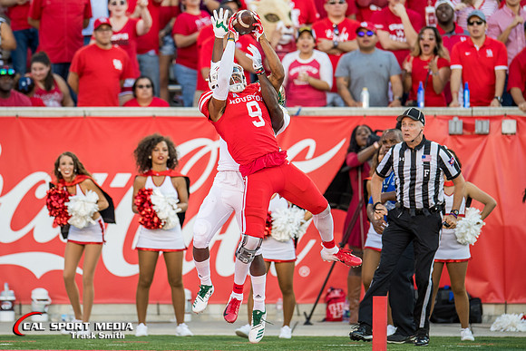 NCAA Football 2018: South Florida vs Houston OCT 27