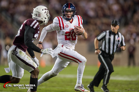 NCAA Football 2016: Ole Miss vs Texas A&M NOV 12