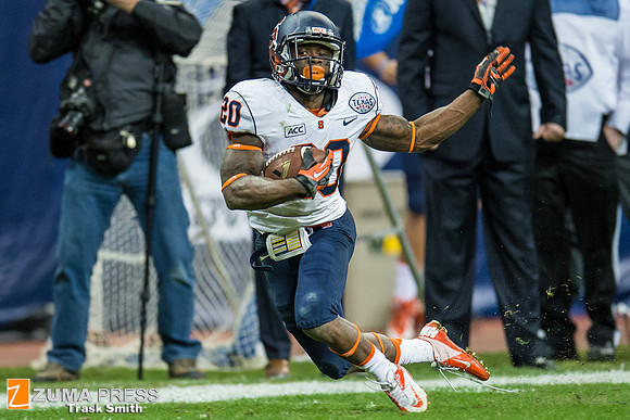 NCAA football 2013 - Texas Bowl: Minnesota vs Syracuse
