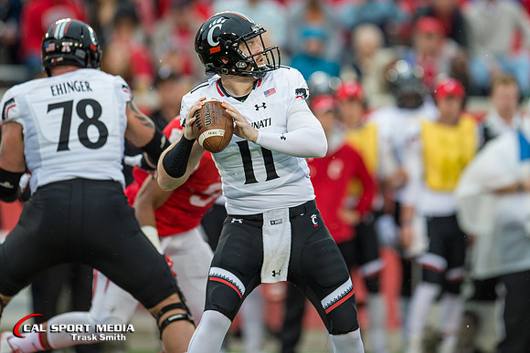 NCAA Football 2015: Cincinnati Bearcats vs Houston Cougars NOV 07