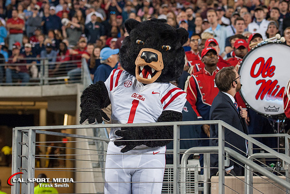 NCAA Football 2016: Ole Miss vs Texas A&M NOV 12