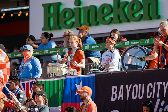 Houston Dash fans
