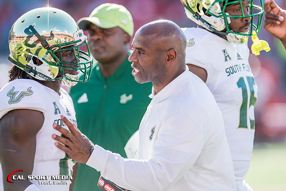 NCAA Football 2018: South Florida vs Houston OCT 27