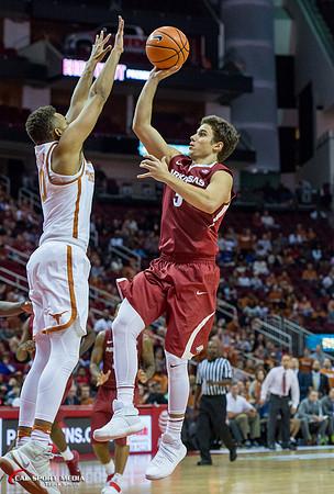 NCAA Basketball 2016: Arkansas vs Texas DEC 17