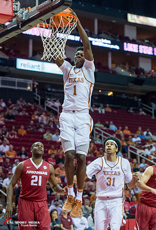 NCAA Basketball 2016: Arkansas vs Texas DEC 17