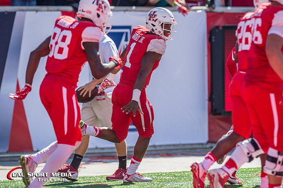 NCAA Football 2015: Temple Owls vs Houston Cougars DEC 05