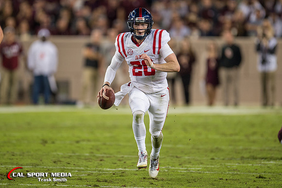 NCAA Football 2016: Ole Miss vs Texas A&M NOV 12