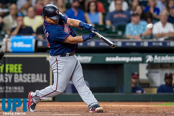 MLB TWINS ASTROS