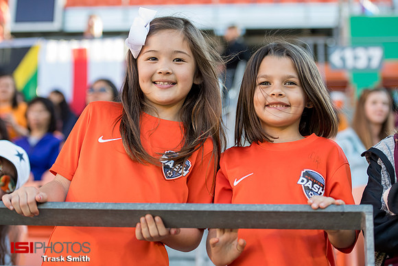 Houston Dash fans