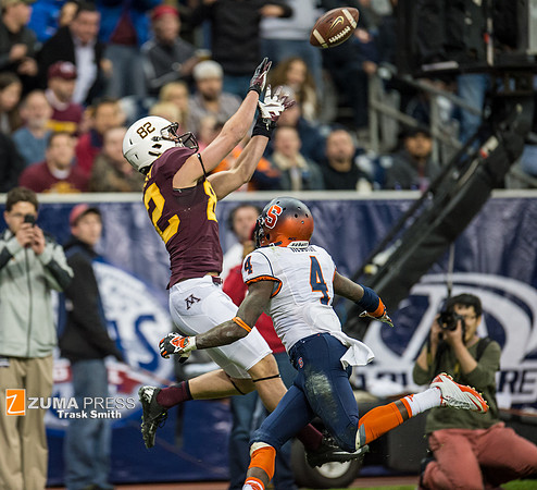 NCAA football 2013 - Texas Bowl: Minnesota vs Syracuse