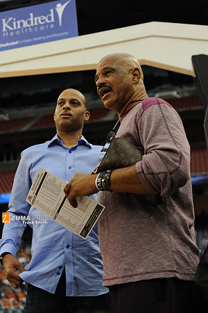 NCAA Basketball 2012 - UCLA beats Texas 65-63.