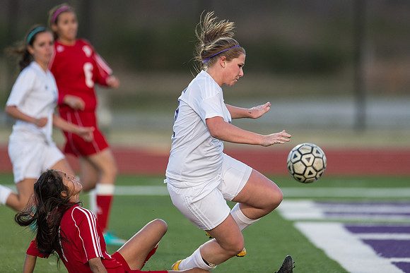 Soccer 2013 – the Angleton Ladycats defeat the El Campo Lady Birds 8-1.