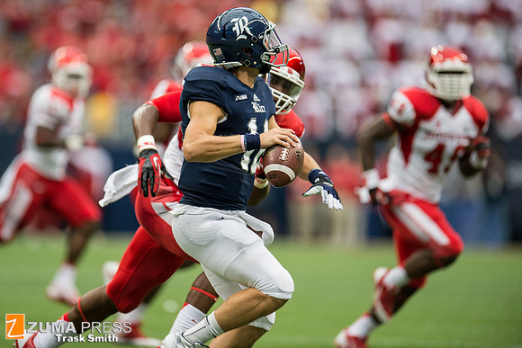 NCAA football 2013 - Houston Cougars vs. Rice Owls