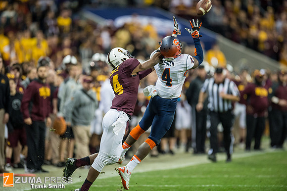 NCAA football 2013 - Texas Bowl: Minnesota vs Syracuse