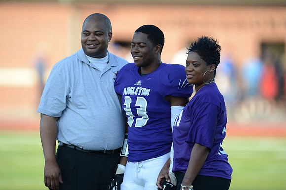 Angleton Wildcats vs. Brazoswood Buccaneers football game 09-07-12