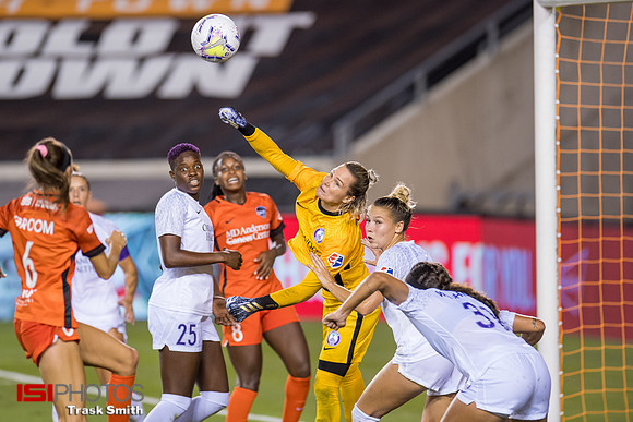 Ashlyn Harris, Konya Plummer