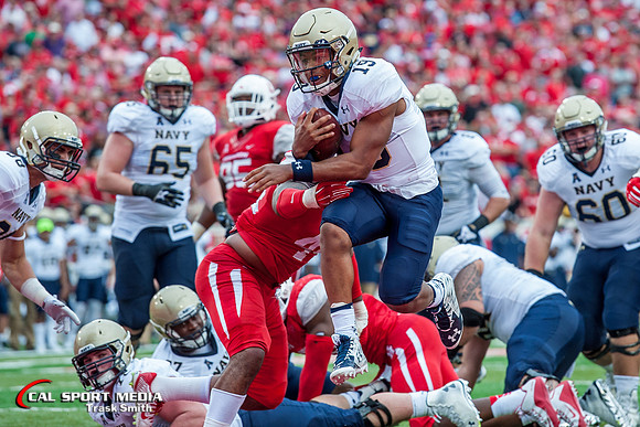 NCAA Football 2015: Navy Midshipmen vs Houston Cougars NOV 27