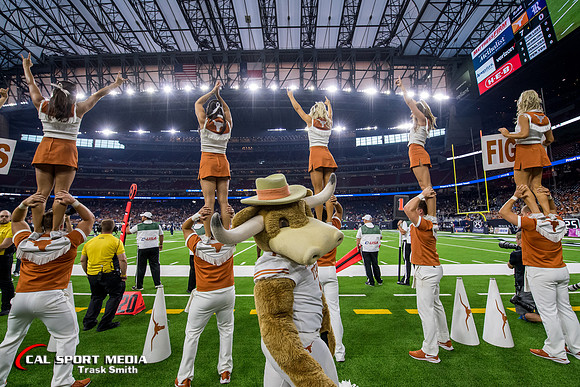 NCAA Football 2019: Texas vs Rice SEP 14