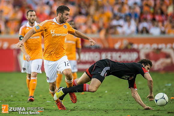 MLS 2012 – Houston Dynamo Defeat DC United 3-1