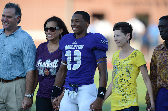 Angleton Wildcats vs. Brazoswood Buccaneers football game 09-07-12