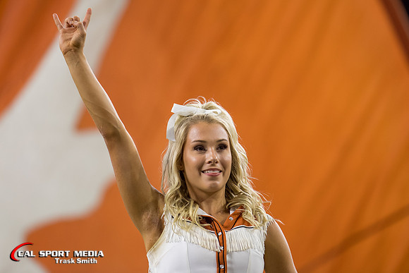 NCAA Football 2019: Texas vs Rice SEP 14