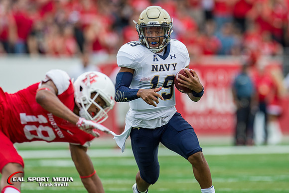 NCAA Football 2015: Navy Midshipmen vs Houston Cougars NOV 27