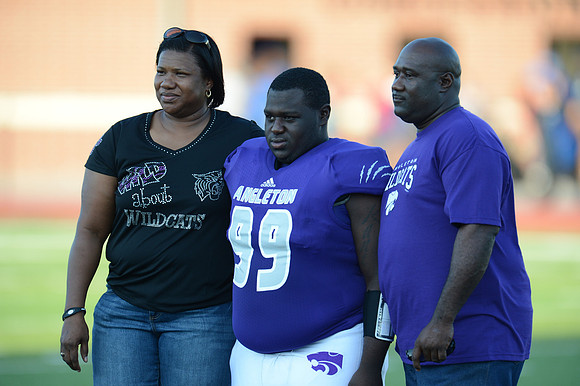 Angleton Wildcats vs. Brazoswood Buccaneers football game 09-07-12