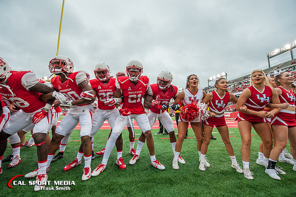 NCAA Football 2015: Cincinnati Bearcats vs Houston Cougars NOV 07