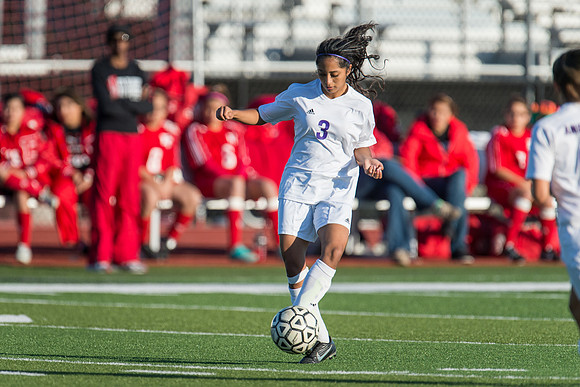 Soccer 2013 – the Angleton Ladycats defeat the El Campo Lady Birds 8-1.