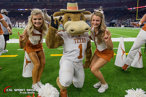 NCAA Football 2019: Texas vs Rice SEP 14