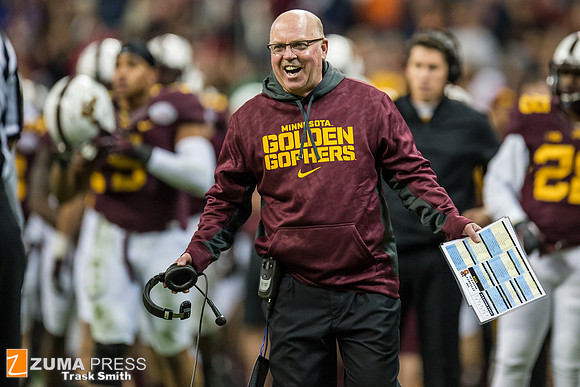NCAA football 2013 - Texas Bowl: Minnesota vs Syracuse