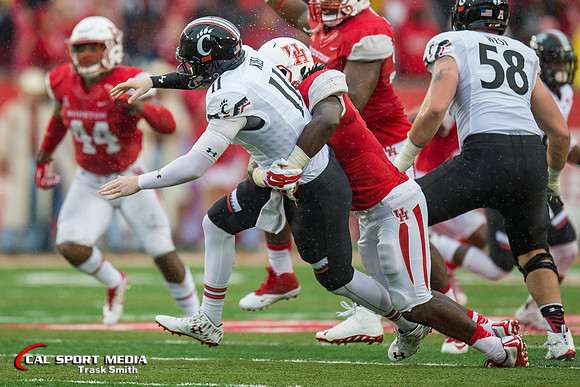 NCAA Football 2015: Cincinnati Bearcats vs Houston Cougars NOV 07