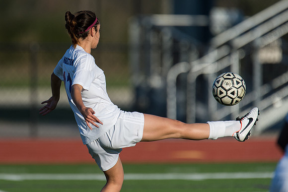 Soccer 2013 – the Angleton Ladycats defeat the El Campo Lady Birds 8-1.