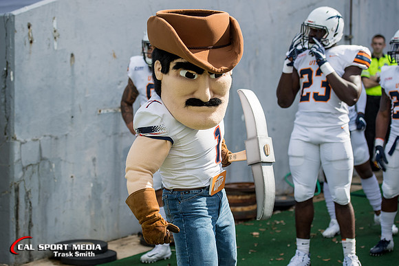 NCAA Football 2018: UTEP vs Rice NOV 03