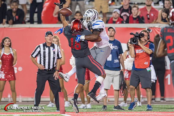 NCAA Football 2017: Memphis vs Houston OCT 19