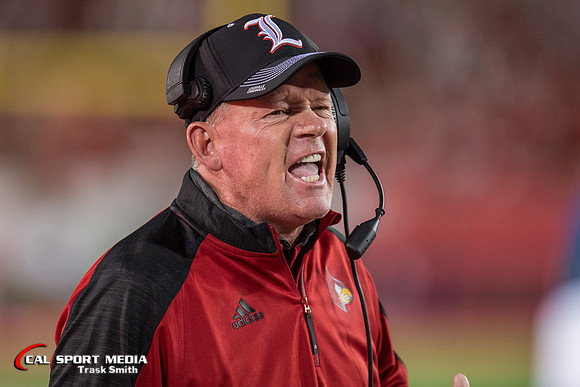 NCAA Football 2016: Louisville vs Houston NOV 17