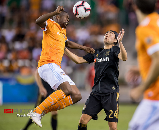 Oscar Boniek Garcia; Lee Nguyen